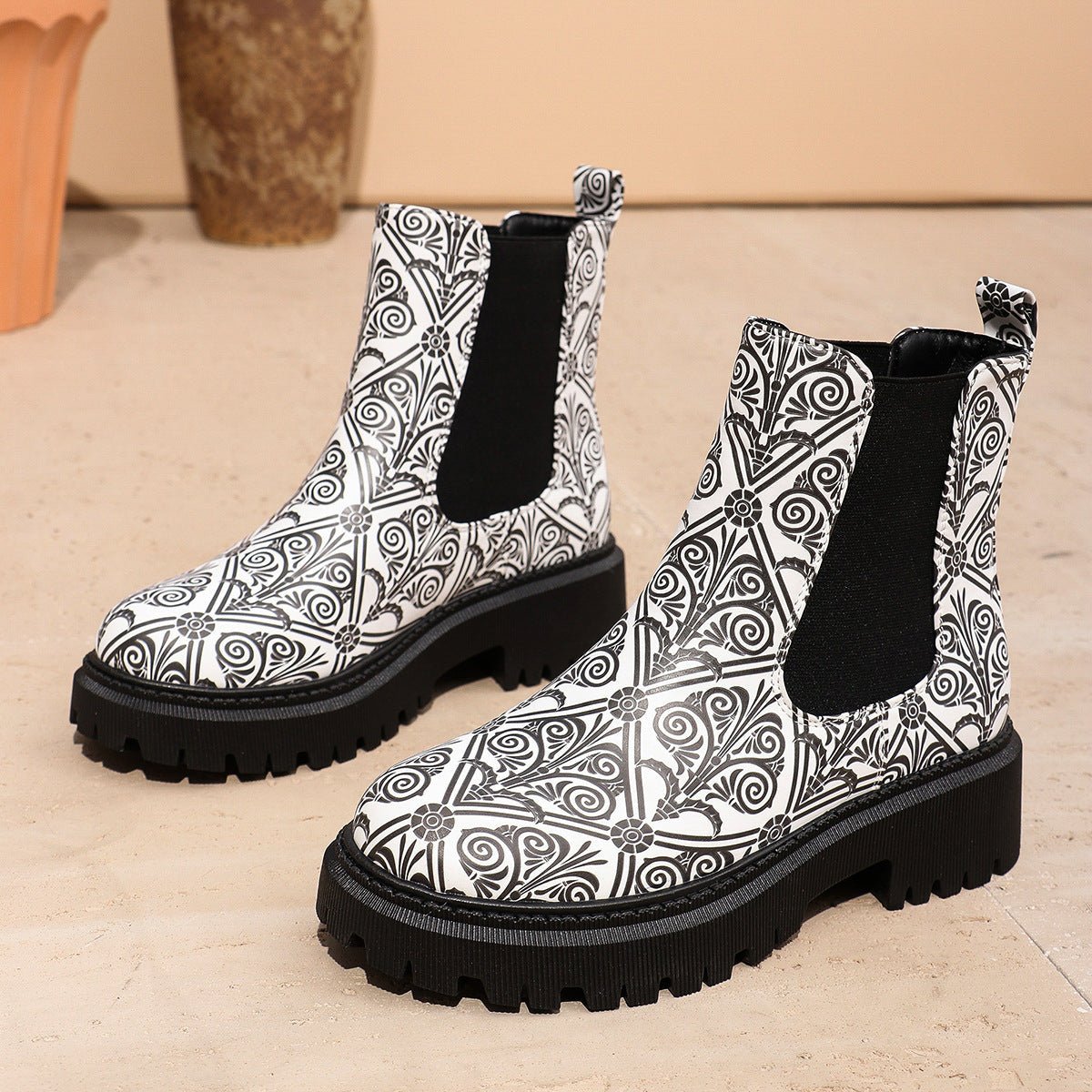 Chelsea Boots Women Ankle Length Slip Resistant Winter Wear - Hudson Harper - Women Boots