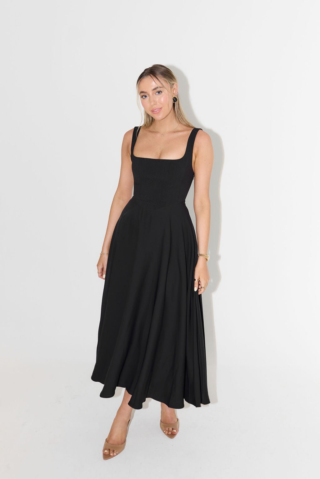 Women Dress Sleeveless V - Neck Pleated Knee Length Fit - Hudson Harper - Women Midi Dress