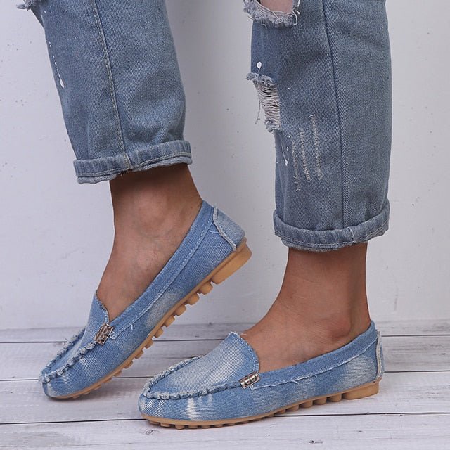 Women's Loafers — Slip - On Flat Sole Closed Upper Minimal Design - Hudson Harper - Women Loafers