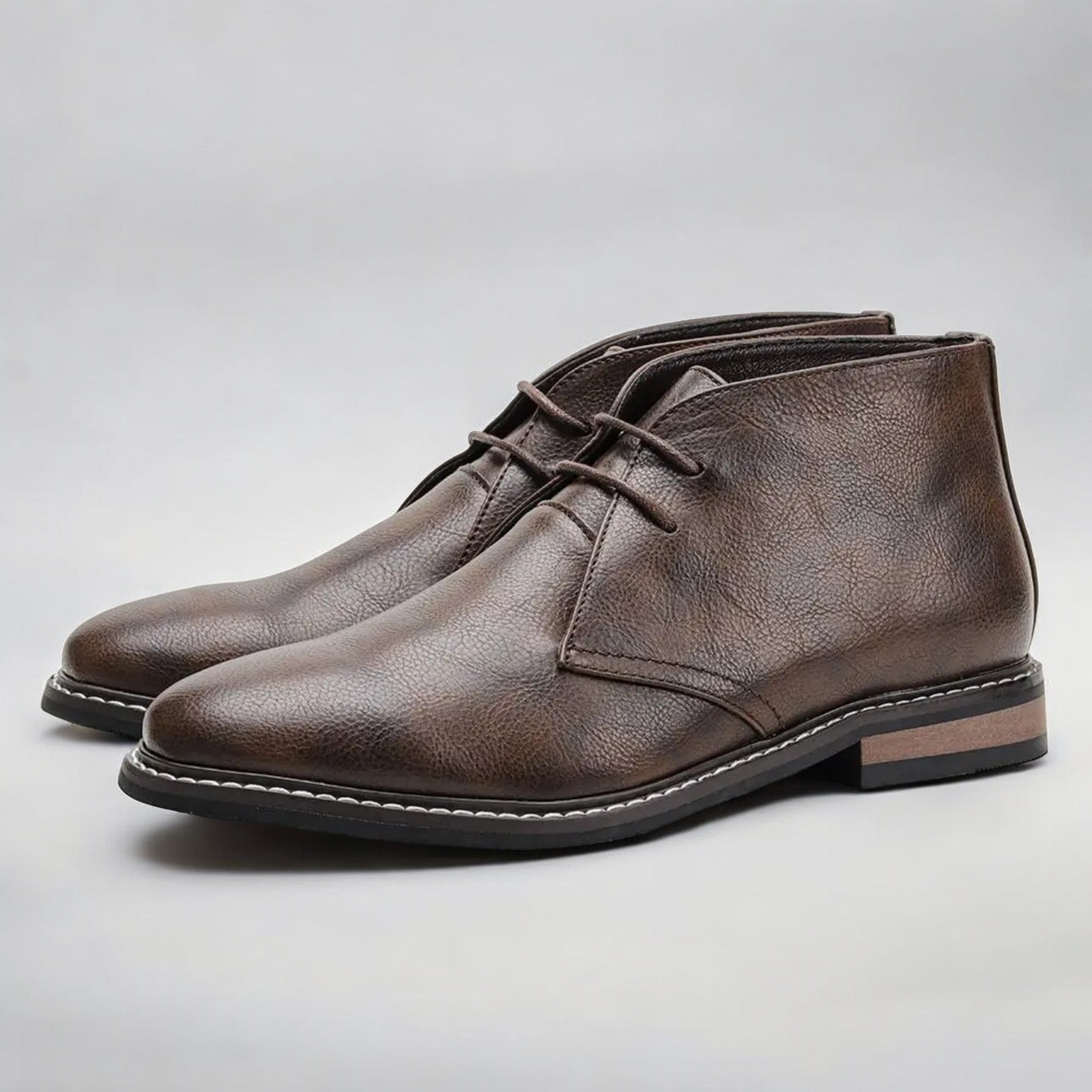 Chukka Boots Men Classic Timeless Everyday Smart Casual Style - Hudson Harper - Chukka Boots