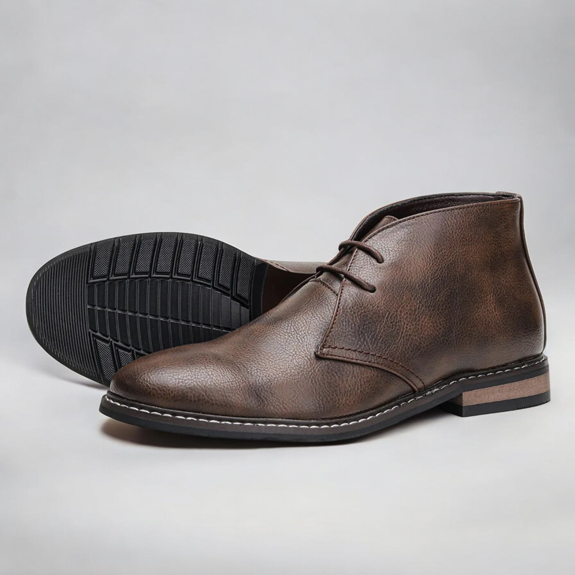 Chukka Boots Men Classic Timeless Everyday Smart Casual Style - Hudson Harper - Chukka Boots