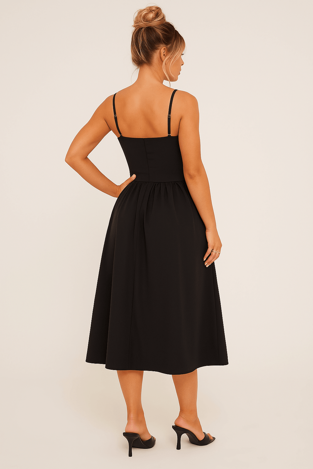 Women's Maxi Dress — Pleated Skater Sweetheart Neckline Design - Hudson Harper - Women Maxi Dress
